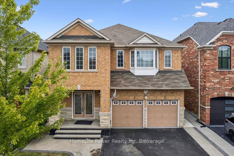 15 Lucky Lane, Brampton, ON L6R 3M3 – main photo