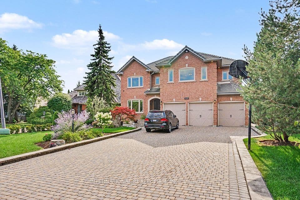 5240 Elmridge Drive, Mississauga, ON L5M 5A4 – main photo