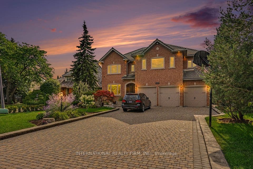 5240 Elmridge Drive, Mississauga, ON L5M 5A4 – photo 2