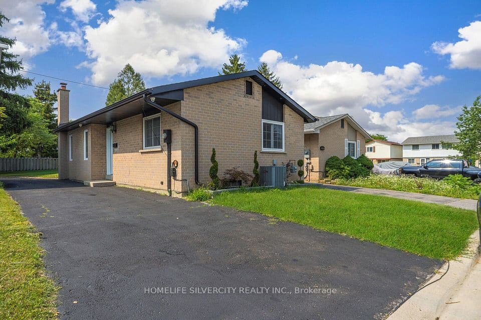 3 Hapsburg Square, Brampton, ON L6S 1Y7 – photo 3