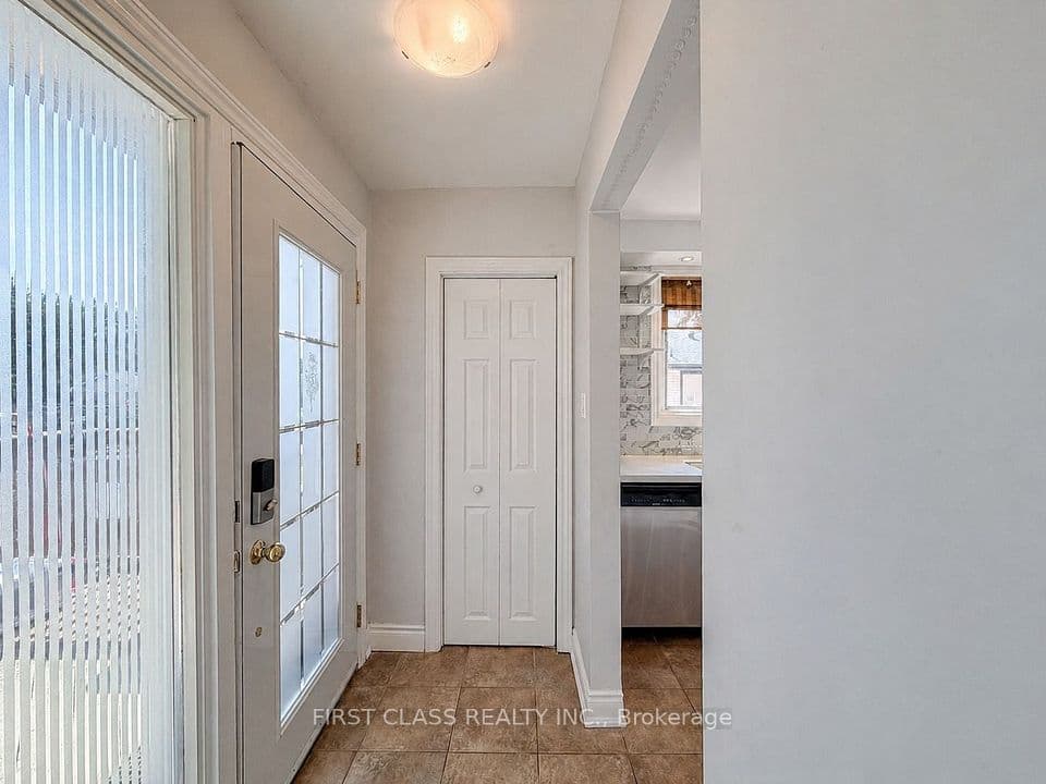 1323 Redbank Crescent, Oakville, ON L6H 1Y4 – photo 3