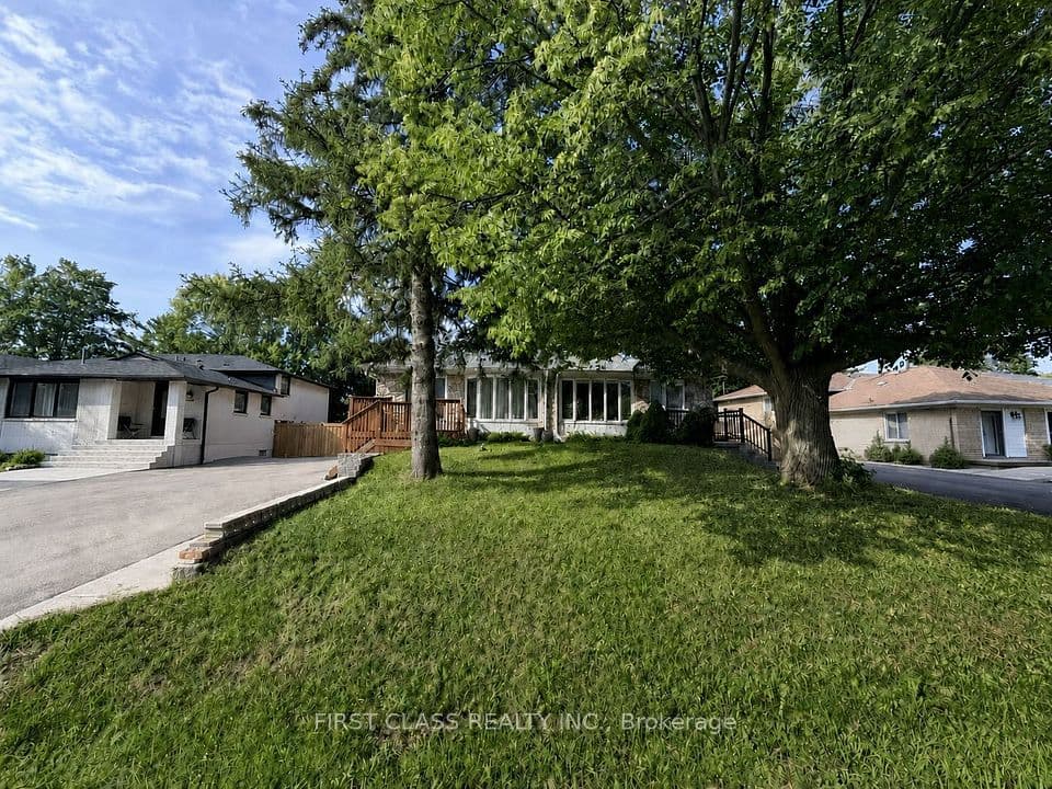 1323 Redbank Crescent, Oakville, ON L6H 1Y4 – photo 2