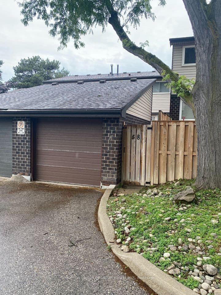 318 LAURIER Avenue 58, Milton, ON L9T 3M9 – photo 3