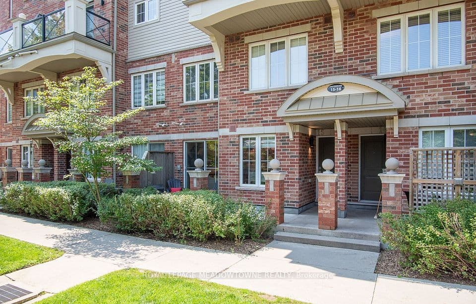 2563 Sixth Line 15, Oakville, ON L6H 0H7 – main photo