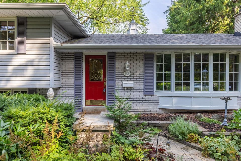 401 Cairncroft Road, Oakville, ON L6J 4M8 – photo 3
