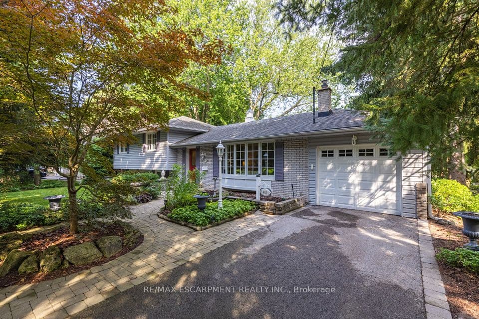 401 Cairncroft Road, Oakville, ON L6J 4M8 – photo 2
