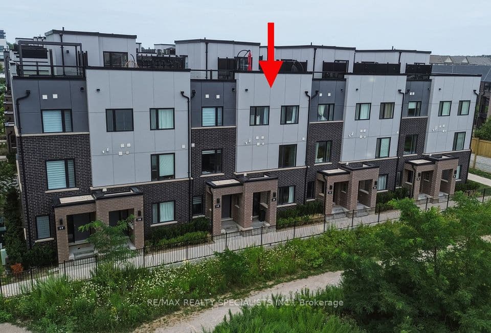 348 Wheat Boom Drive 20, Oakville, ON L6H 3Y6 – photo 2