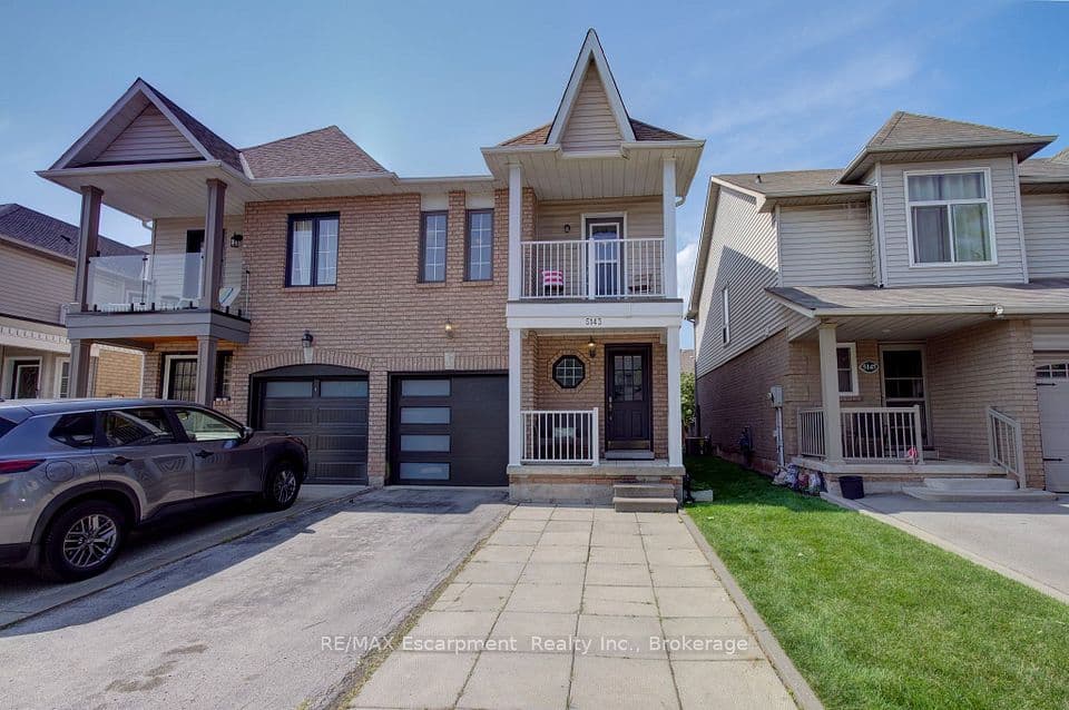 5143 Lampman Avenue, Burlington, ON L7L 6K1 – main photo