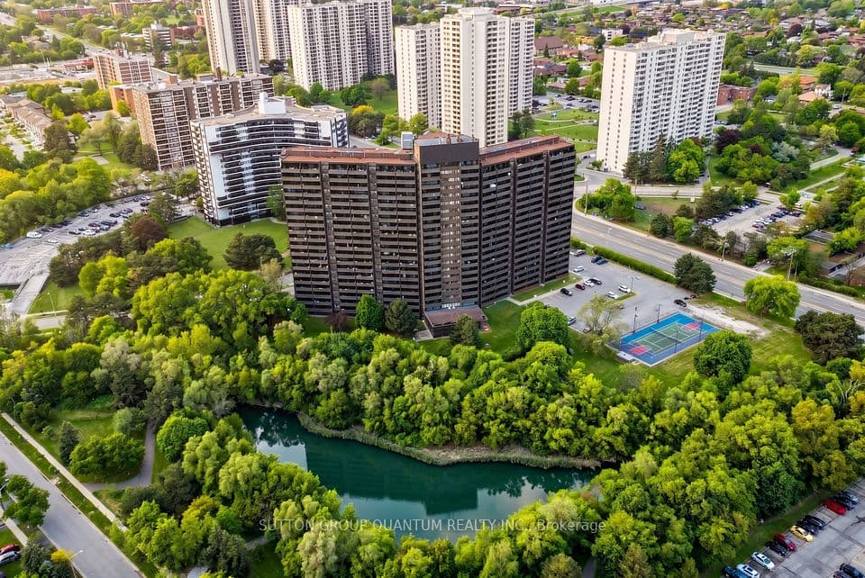 11 Wincott Drive 1810, Toronto, ON M9R 2R9 – photo 3
