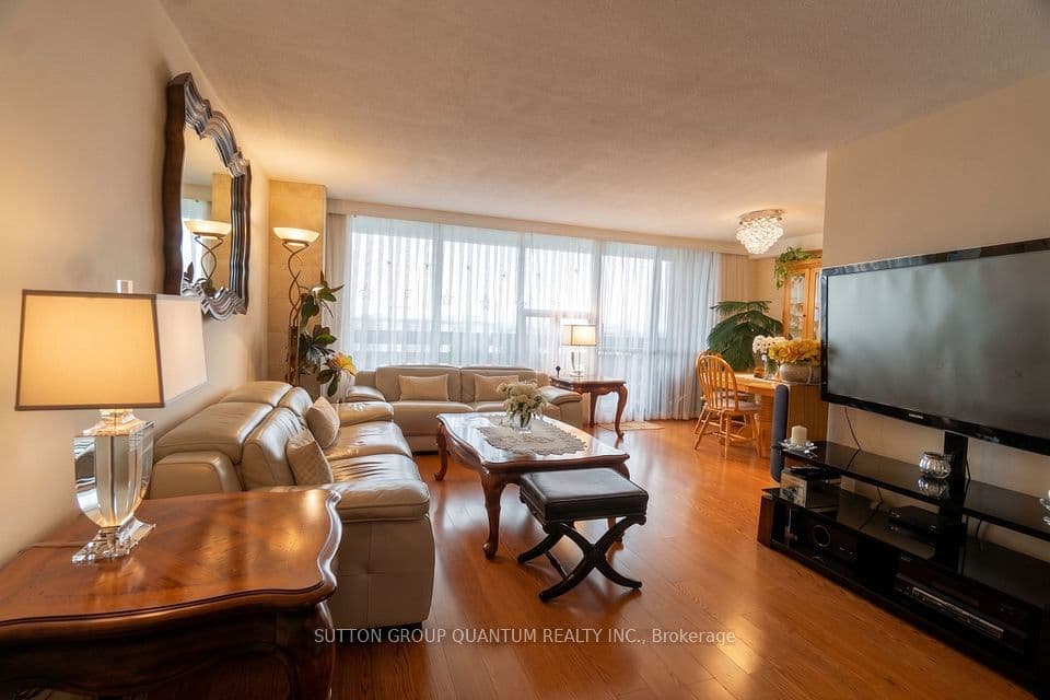11 Wincott Drive 1810, Toronto, ON M9R 2R9 – photo 2