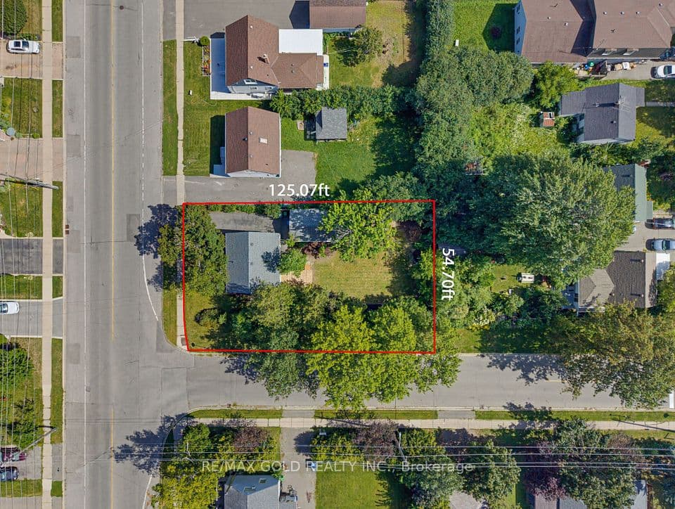 23 Pleasantview Avenue, Brampton, ON L6X 1W5 – photo 3