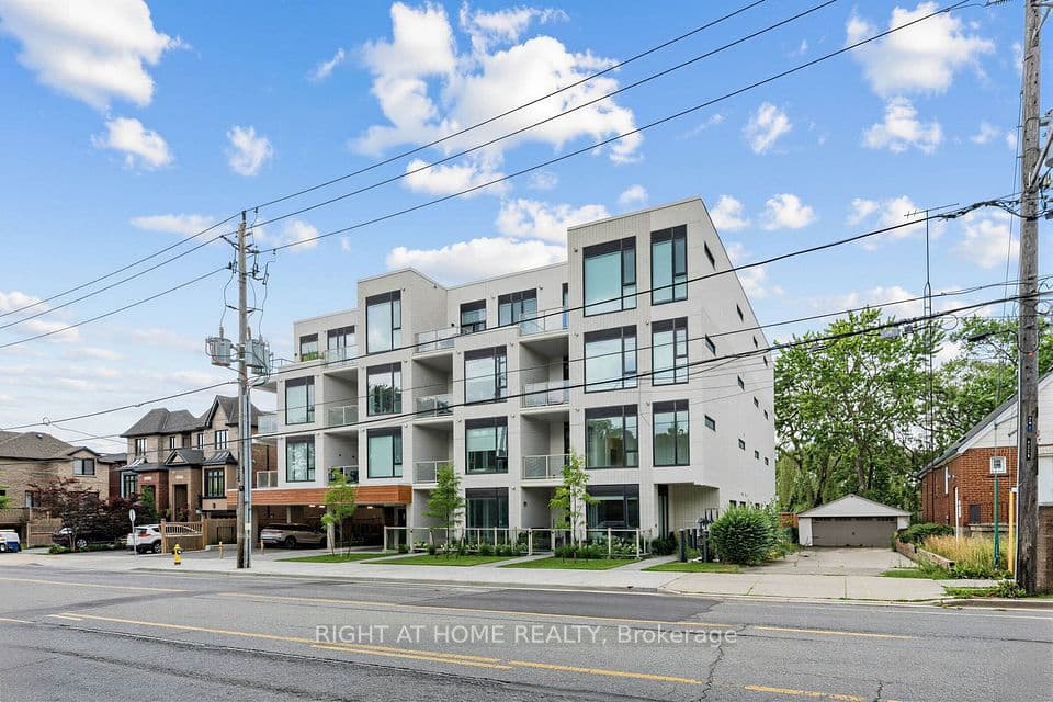 722 Marlee Avenue 207, Toronto, ON M6B 3J7 – main photo