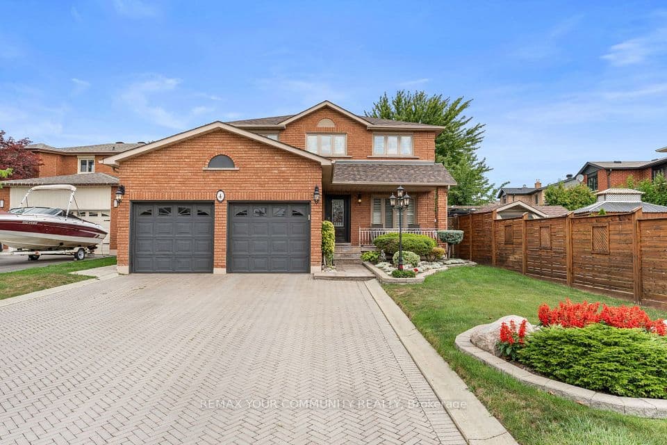 4 Tomel Court, Caledon, ON L7E 1B2 – main photo