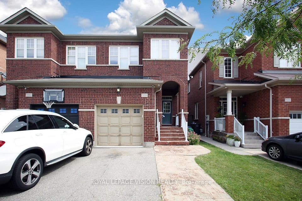 5559 Bonnie Street, Mississauga, ON L5M 0N7 – main photo