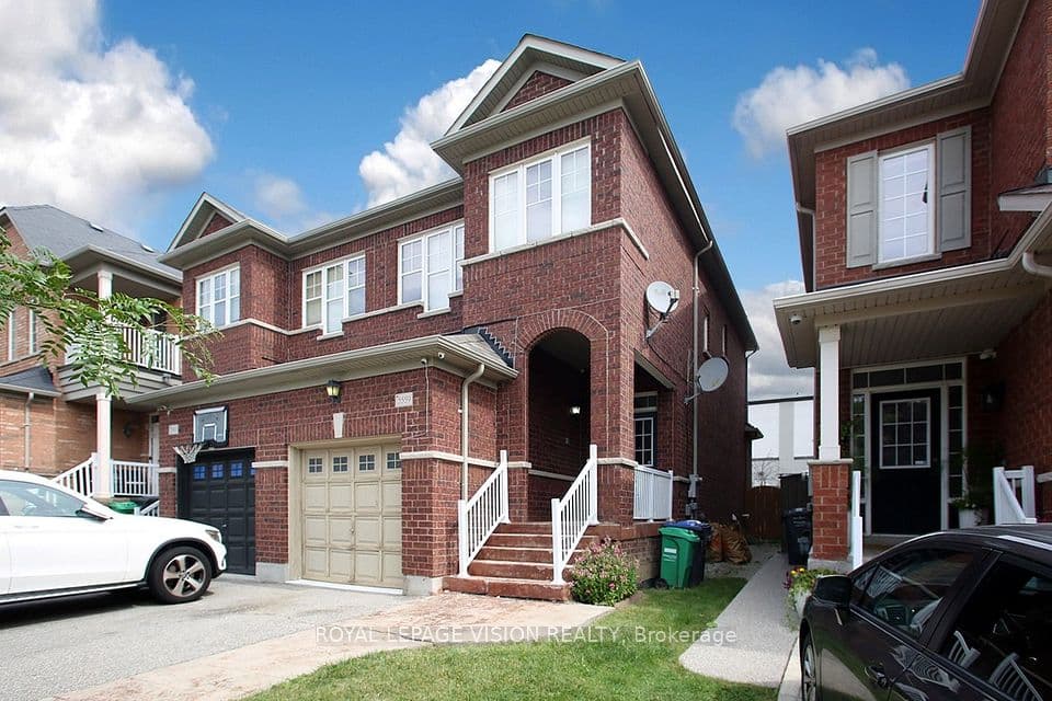 5559 Bonnie Street, Mississauga, ON L5M 0N7 – photo 2