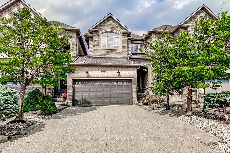 2307 Woodfield Road, Oakville, ON L6H 6Y7 – main photo
