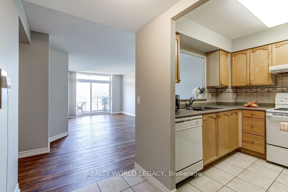 100 Burloak Drive 1414, Burlington, ON L7L 6P6 – photo 3