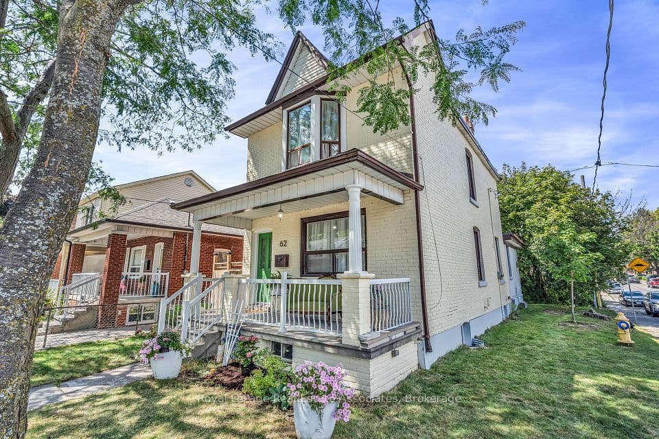 62 Rowntree Avenue, Toronto, ON M6N 1R9 – photo 3