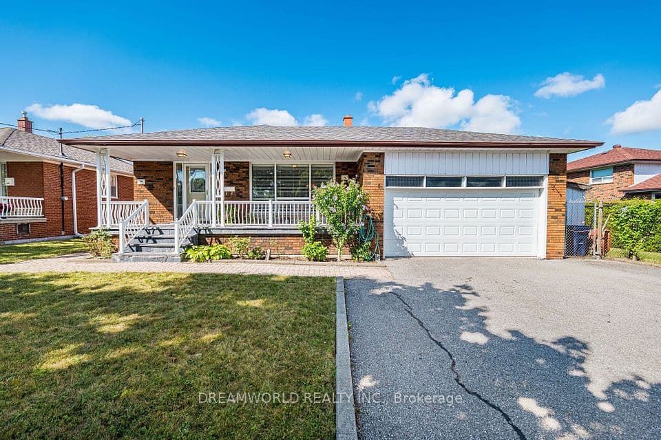 297 Derrydown Road, Toronto, ON M3J 1S4 – main photo