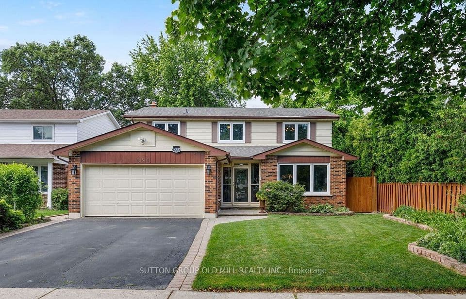 853 Kowal Drive, Mississauga, ON L5H 3T3 – main photo