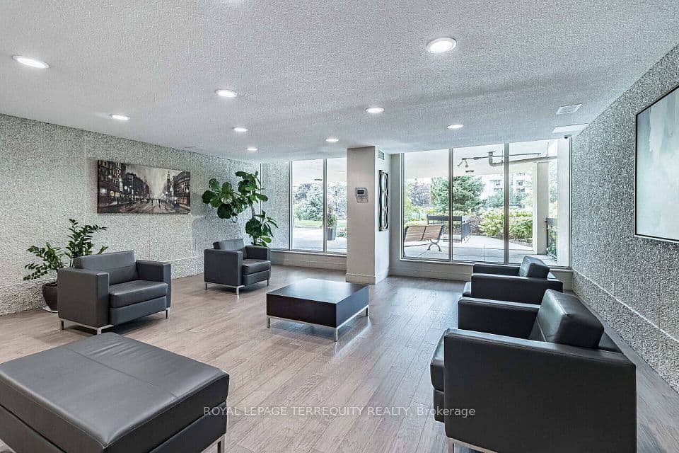 299 Mill Road 210, Toronto, ON M9C 4V9 – photo 3
