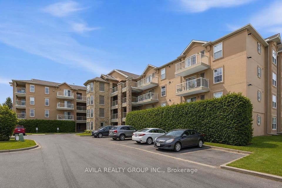 1460 Bishops Gate 203, Oakville, ON L6M 4N5 – main photo