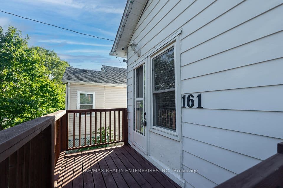 161 Angelene Street, Mississauga, ON L5G 1X1 – photo 2