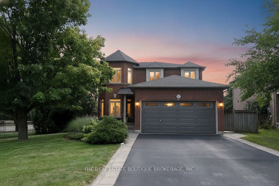 470 Amanda Crescent, Burlington, ON L7L 6H5 – main photo