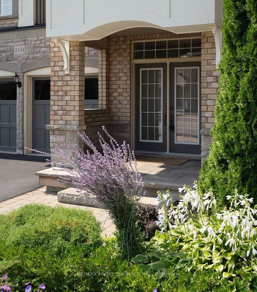 3184 Nixon Gate, Burlington, ON L7M 0C6 – photo 3