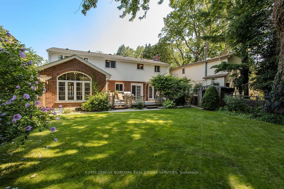 274 Belvenia Road, Burlington, ON L7L 2G4 – photo 3
