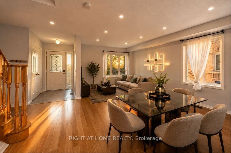 3128 Robert Brown Boulevard, Oakville, ON L6M 4L7 – main photo