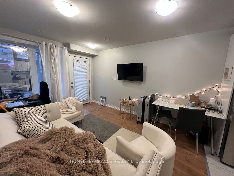 1165 Journeyman Lane 108, Mississauga, ON L5J 0B6 – photo 2