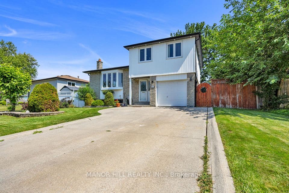 18 Greenbriar Road, Brampton, ON L6S 1V9 – main photo