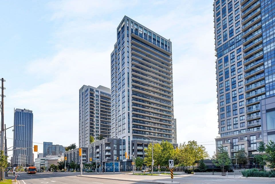 30 Samuel Wood Way 602, Toronto, ON M9B 0C9 – main photo