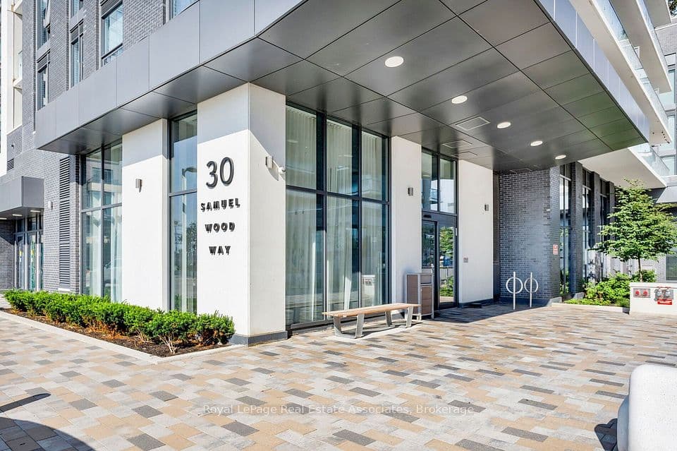 30 Samuel Wood Way 602, Toronto, ON M9B 0C9 – photo 2
