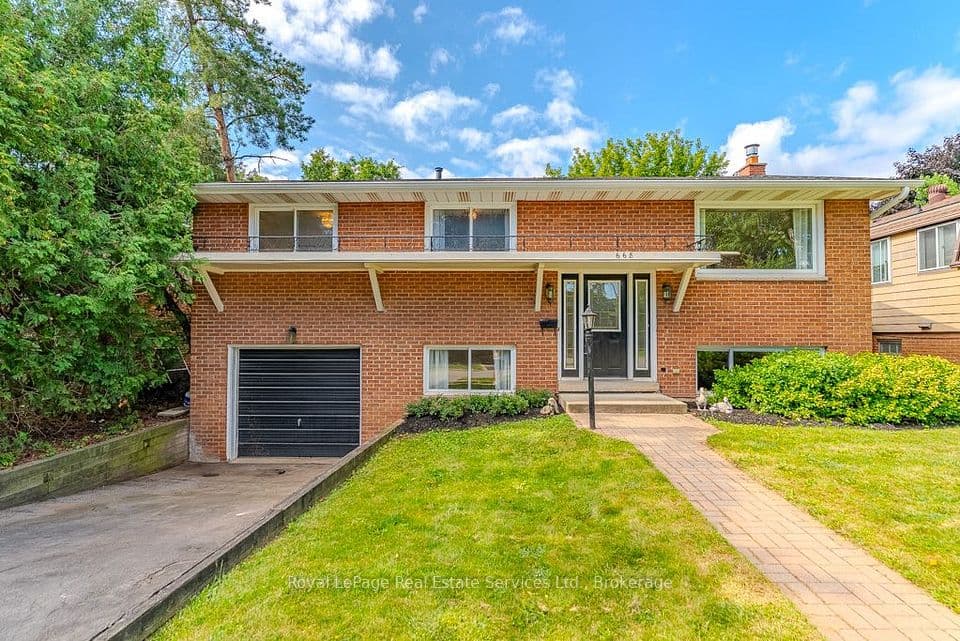 668 Maclaren Drive, Burlington, ON L7N 2Z2 – main photo