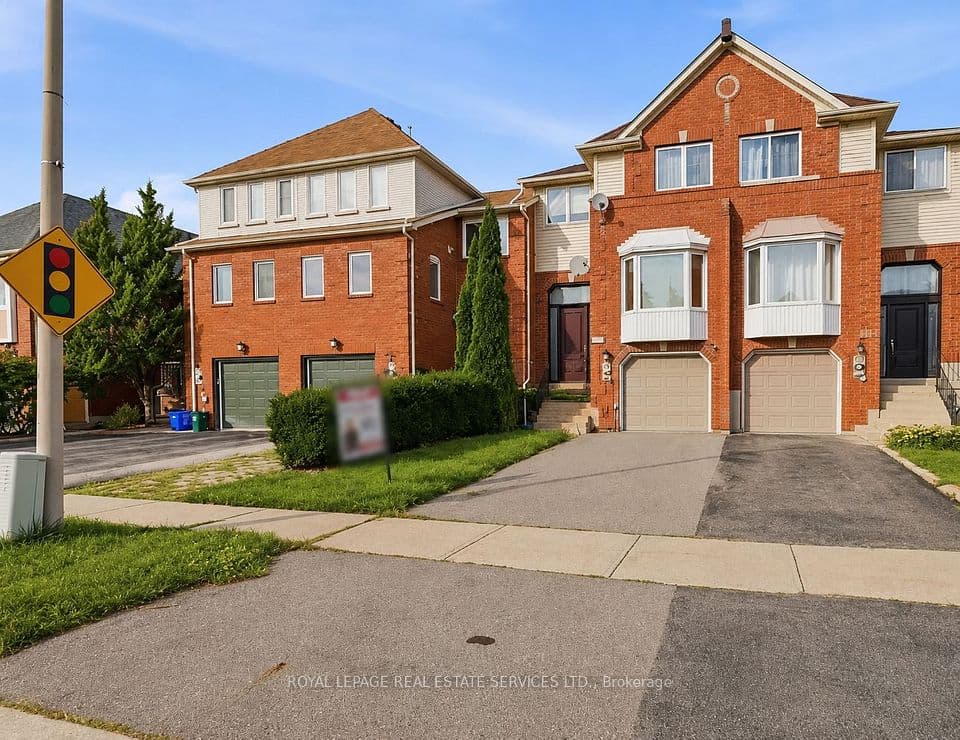 1199 LEEWOOD Drive, Oakville, ON L6M 3B3 – main photo