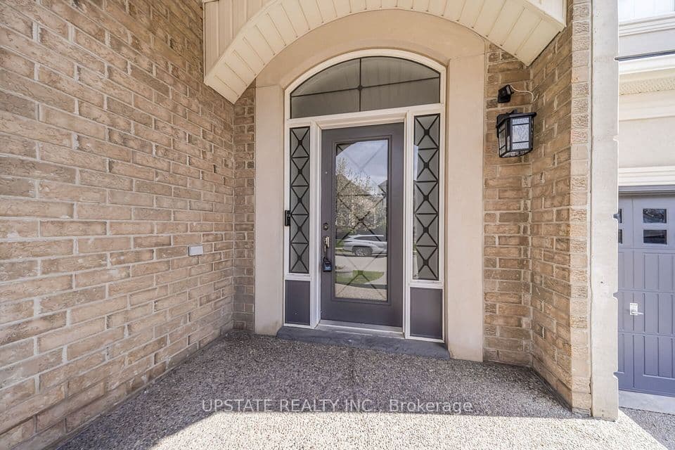19 Eaglesprings Crescent, Brampton, ON L6P 2V8 – photo 3