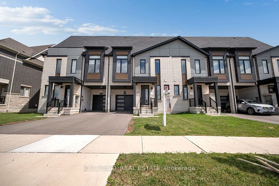66 Settlers Road E, Oakville, ON L6H 7W5 – main photo