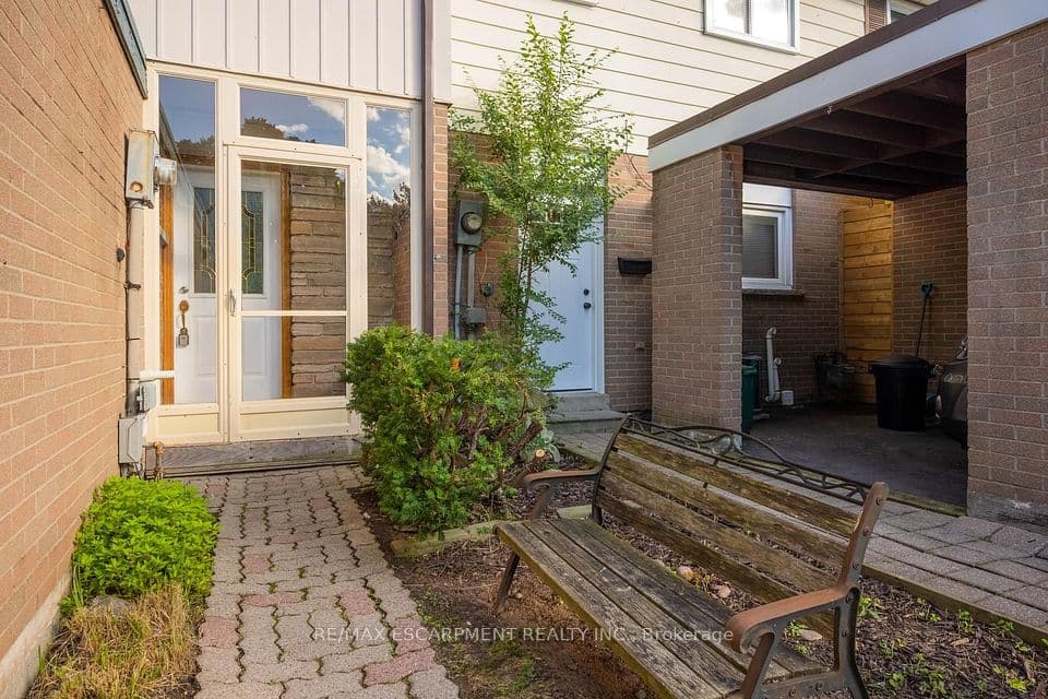 140 Ripley Court 4, Oakville, ON L6H 1H1 – photo 3