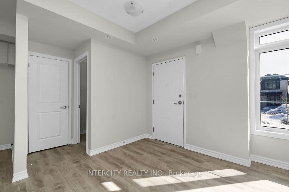 11 Vibrant Way 40F, Caledon, ON L7C 1Z9 – photo 3