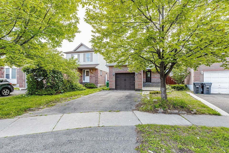 22 Wallingford Court, Brampton, ON L6Y 4V7 – photo 2