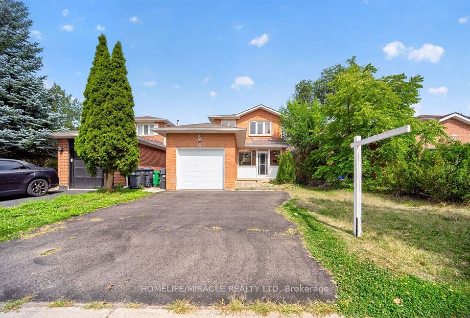 4 Summertime Court, Brampton, ON L6Z 2B4 – photo 2