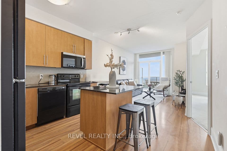 330 Burnhamthorpe Road W 3101, Mississauga, ON L5B 0E1 – photo 3