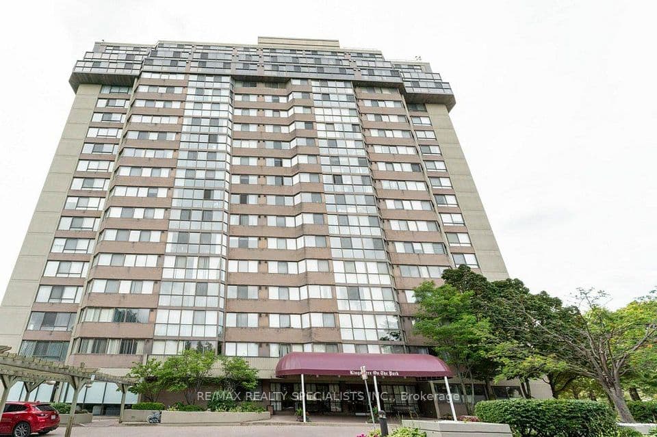 880 Dundas Street W 1106, Mississauga, ON L5C 4H3 – photo 2