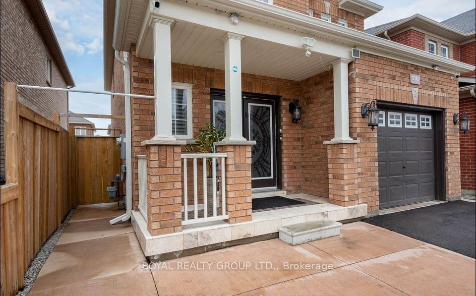 118 Footbridge Crescent, Brampton, ON L6R 0T9 – photo 2