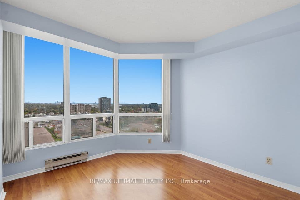 115 Hillcrest Avenue 1614, Mississauga, ON L5B 3Y9 – main photo