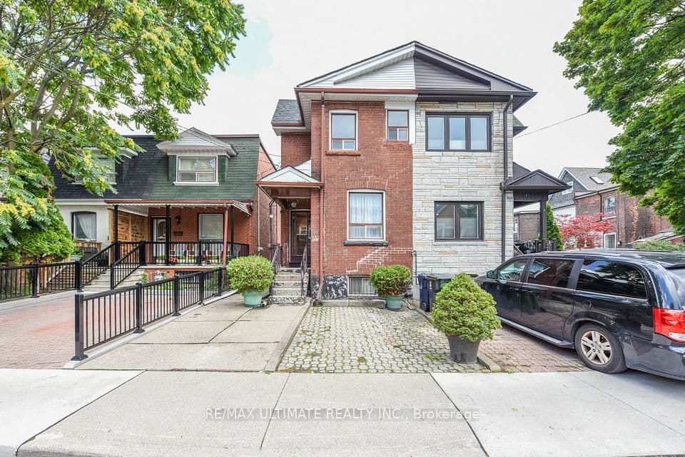 127 Salem Avenue, Toronto, ON M6H 3C4 – photo 2