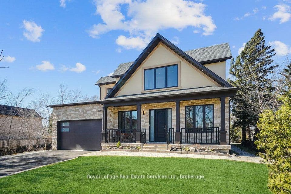 1211 Pinegrove Road, Oakville, ON L6L 2W8 – main photo