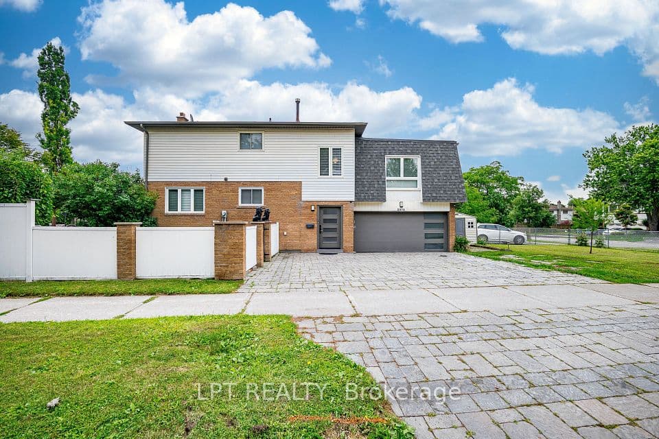 2574 Council Ring Road, Mississauga, ON L5L 1X5 – main photo
